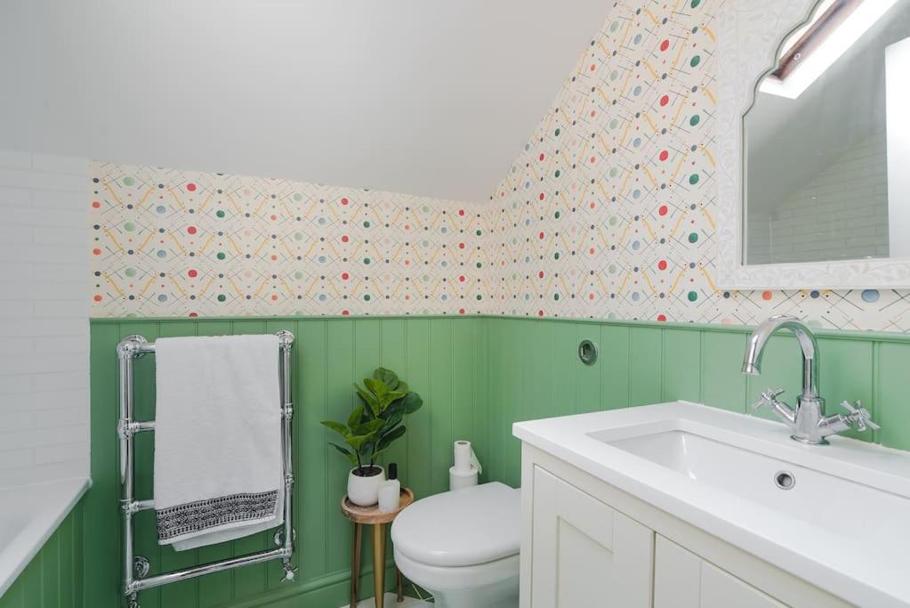 Adorable 2 Bedroom Guest House Hawkhurst Kültér fotó